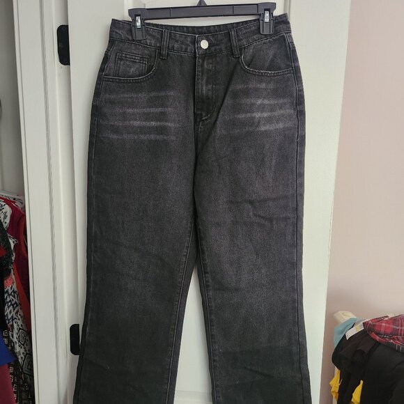 Black High Waisted Straight Leg Jeans NWT Medium - Cupshe - Picture 3 of 7